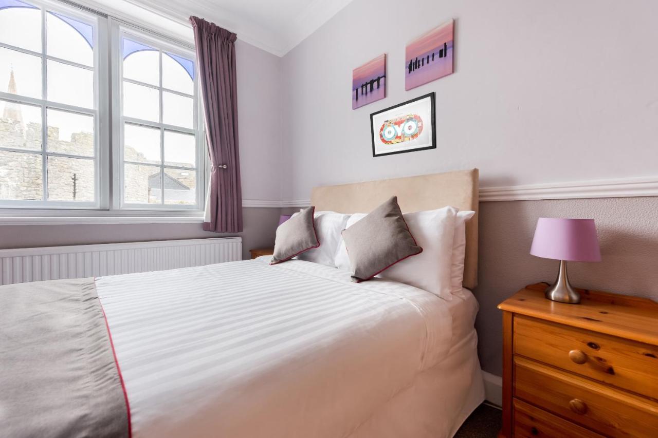 Oyo Timothy'S Hotel Tenby Luaran gambar