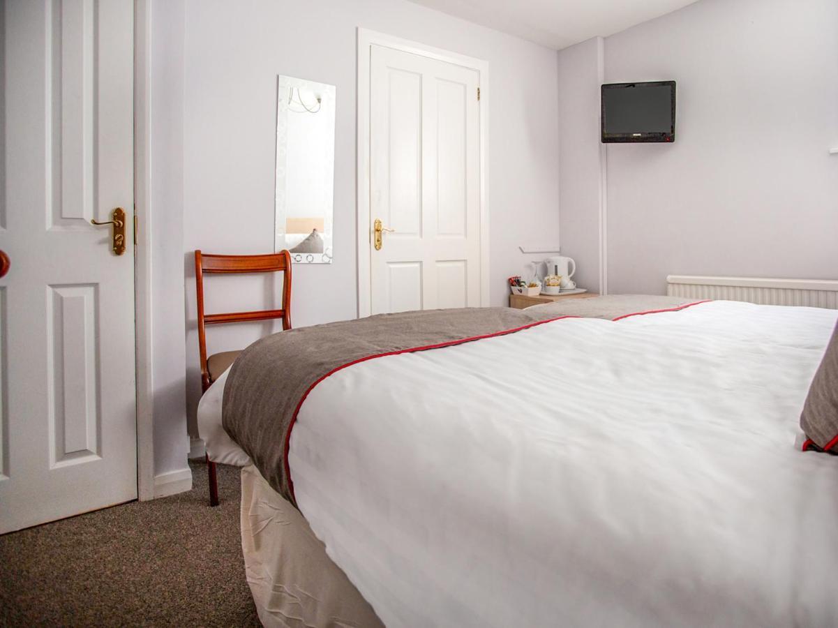 Oyo Timothy'S Hotel Tenby Luaran gambar